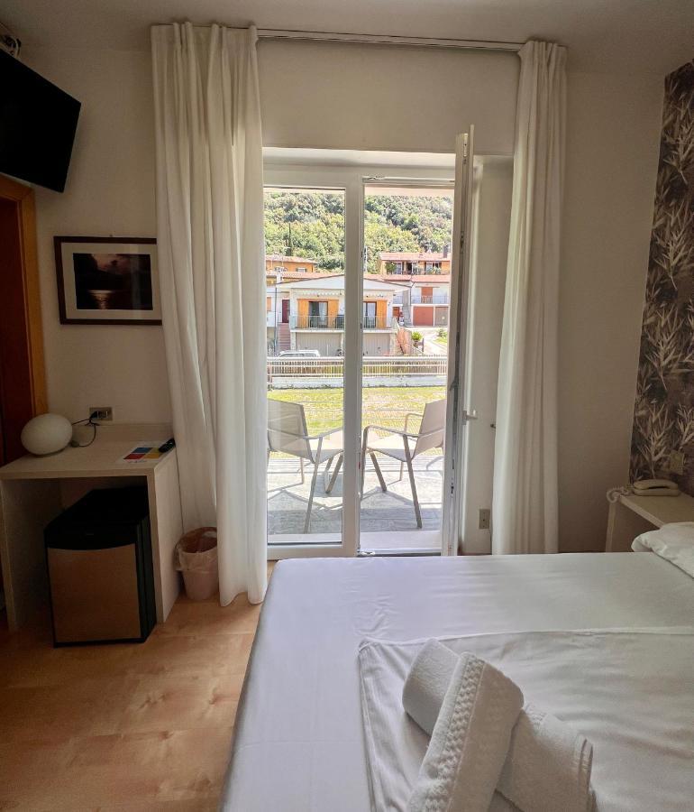 מאלצ'סינה Albergo San Remo מראה חיצוני תמונה