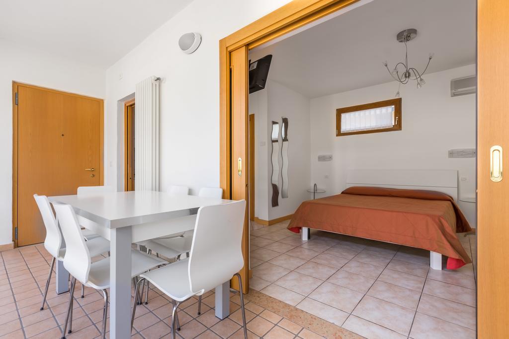 מאלצ'סינה Albergo San Remo מראה חיצוני תמונה